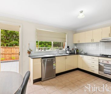 Ultra-convenient townhouse living - Photo 5