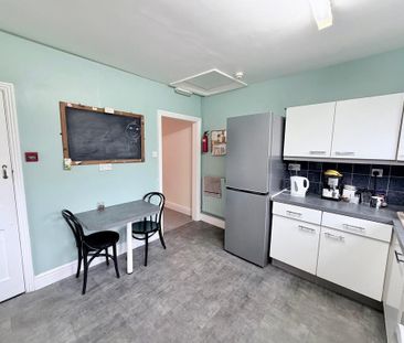 1 bedroom in a house share to rent - Photo 6