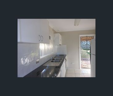 40 Semillon Cres, Eschol Park, NSW 2558 - Photo 5