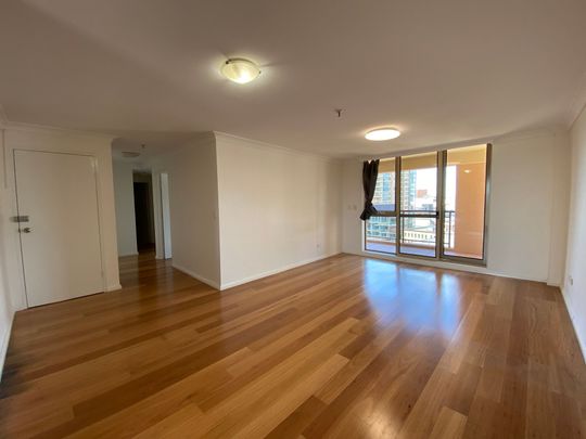 Ultra Convenient Two Bedroom Apartment With Secured Parking - Hurstville - Photo 1