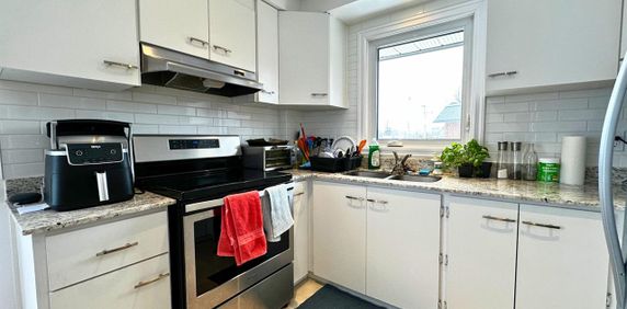 Appartement Montréal (Ahuntsic-Cartierville) À Louer - Photo 2