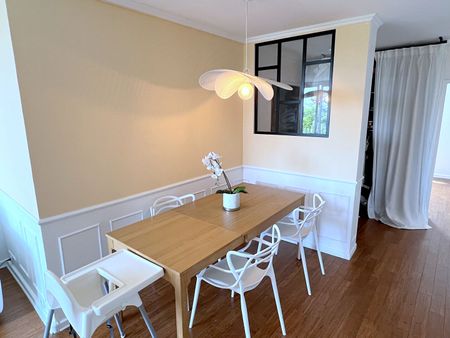 Location Appartement 5 pièces 92m² - Photo 2