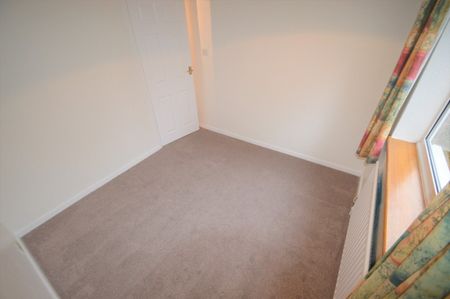 2 bedroom Apartment - ADELE AVENUE, DIGSWELL. - Photo 3