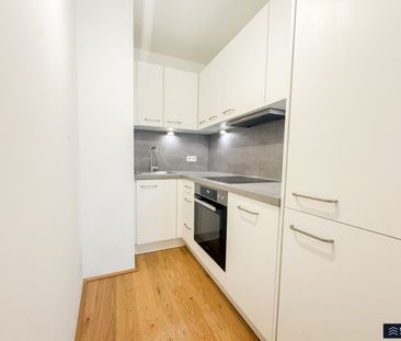 CHARMANTE 2-ZIMMER-WOHNUNG MIT DURCHDACHTEM GRUNDRISS UND BALKON - ... - Photo 2