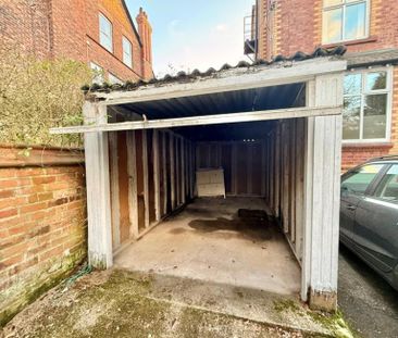 3 Bedroom Apartment To Let - Photo 4