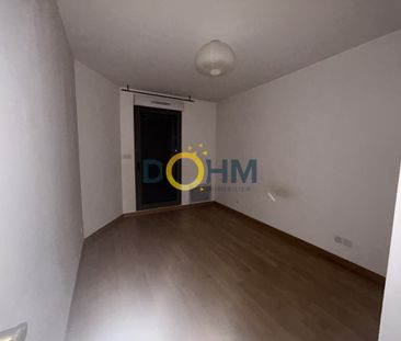 Exclusivité Place Hôtel de Ville Saint-Étienne / Appartement type F... - Photo 2