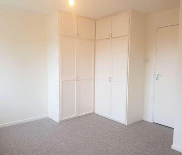Penn Road, Datchet, SL3 - Photo 1