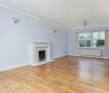4 bedroom detached house to rent - Photo 3