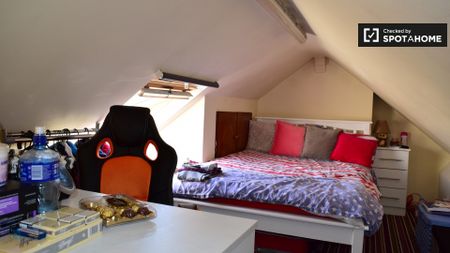Room in shared flat for rent in Cabra East, Dublin - Photo 4