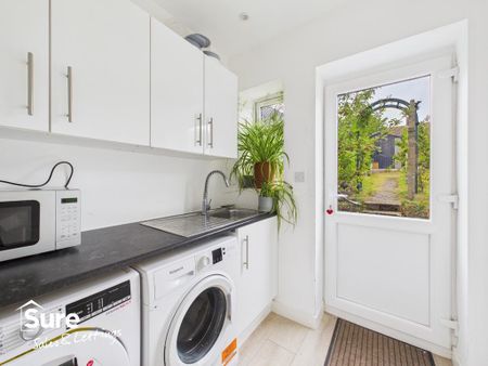 1 bedroom semi-detached house to rent - Photo 5