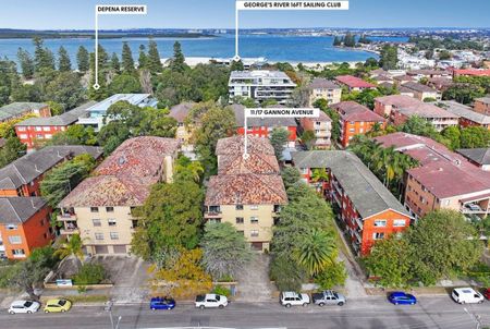 Private and Leafy Retreat Offering Effortless Coastal Living - Photo 3