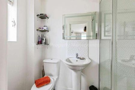 Raunds, NN9 - Photo 3