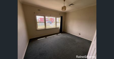 Residential Accommodation with Flexible Floor Plan - Suit Mining Contractors or Group Accommodation - Photo 2