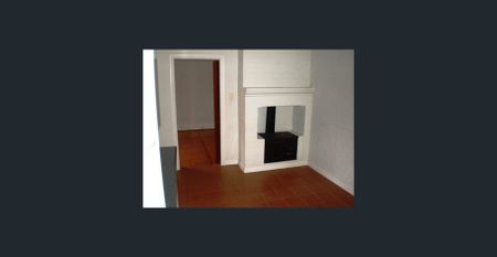 Charming Home in a Quiet Cul-de-Sac - Photo 3