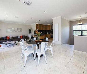 5/164 West Coast Highway, Scarborough WA 6019 - Photo 1