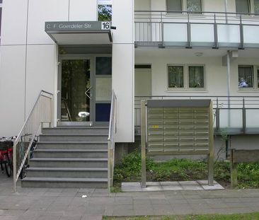 5-Zimmer-Wohnung mit Balkon in Düsseldorf-Garath mieten - Photo 2