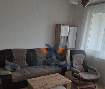 Na prenájom priestranný 2,5-izbový byt na Šrobárovej ulici - Fotografia 4