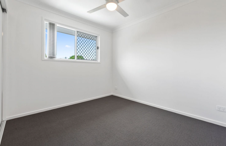 Walking distance to parks and shops. - Photo 4