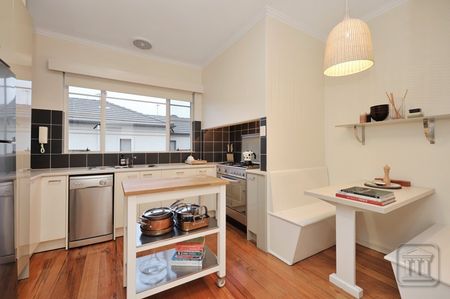 4/7 College Parade, Kew VIC 3101 - Apartment For Rent | Domain - Photo 4