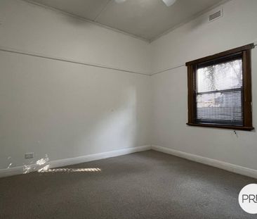 NEATLY PRESENTED! - Photo 3