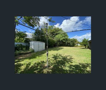 128 English Street, Manunda, Qld 4870 - Photo 1