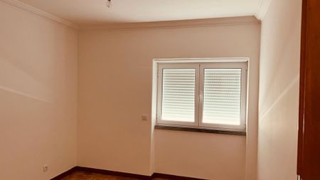 2 Bedroom Apartment with a terrace, Amoreira, Cascais - Photo 2