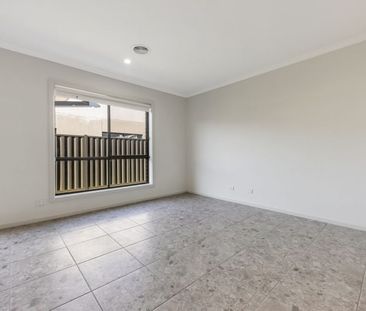 Your new home awaits! - Photo 1