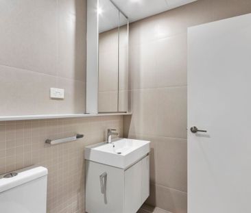 Amazing Unit in Exceptional Location - Photo 3