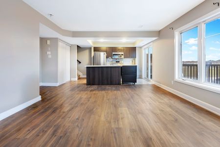 For Lease - 36 Affinity Private, Barrhaven, Ontario - Photo 4