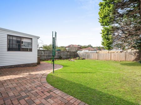 84 Nirranda Street, Concord West NSW 2138 - House For Rent | Domain - Photo 3