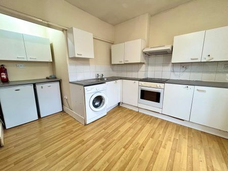 2 bedroom apartment to rent - Photo 3