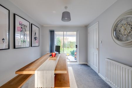 Boundary Lane, Saltney, Chester - Photo 3