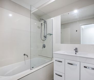 1/7 Niles Crt, Bahrs Scrub QLD 4207 - Duplex For Rent | Domain - Photo 4