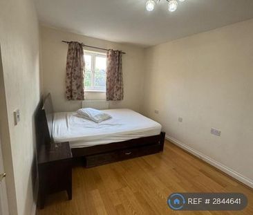 1 bedroom in a house share to rent - Photo 4
