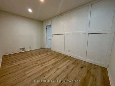 Property For Lease | X9051639 - Photo 3