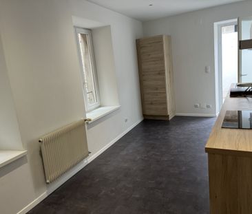 Location Appartement 5 pièces 110m² PHALSBOURG 57370 - Photo 2
