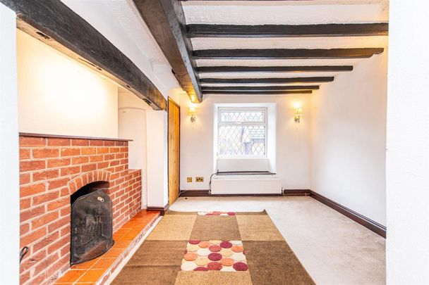 2 bed House - Mid Terrace To Let - Photo 1