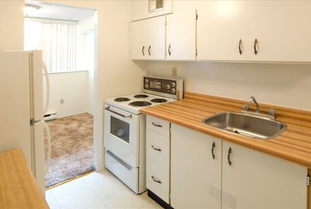 The Laurentian - Photo 2