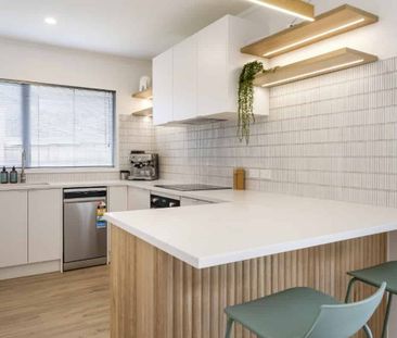 Stylish Low Maintenance Living - Photo 4