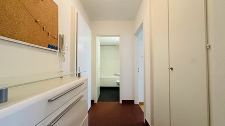 Sehr gepflegte 2.5-Zimmer-Wohnung mit Keller, teilmöbliert, ab sofort - Nachmieter gesucht - Foto 3