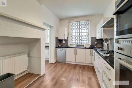 Pembridge Place, London, W2 - Photo 3