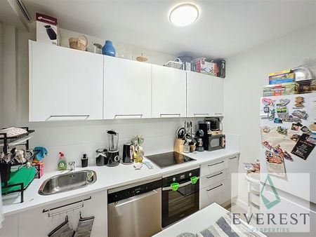 Osseghem - Bel appartement rénové 2 chambres avec Terrasse - Foto 3