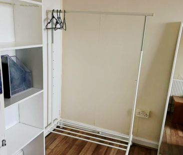 Standard Room 2 - Photo 6