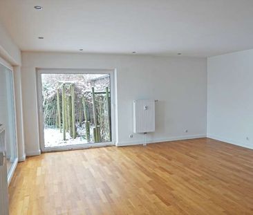 Erdgeschosswohnung in der City mit Garage und Garten! - Photo 2