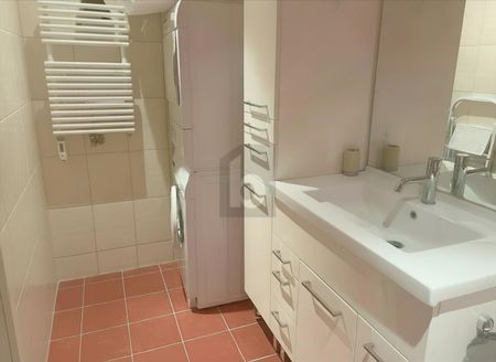 CHARMANT, CALME ET AVEC JARDIN PRIVÉ - Foto 3