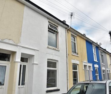 2 bedroom terraced house to rent - Photo 4