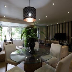 Apartamento para alugar com 75m², 2 quartos e 2 vagas - Foto 2