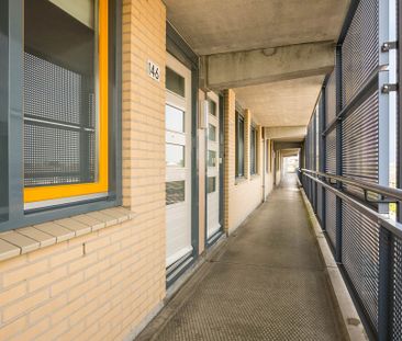 Capelle aan den IJssel – Lehárstraat 146 - Photo 2
