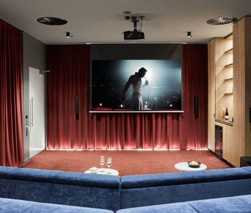 South Melbourne - Photo 2