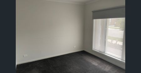 4 Bedroom Charmer - Photo 3